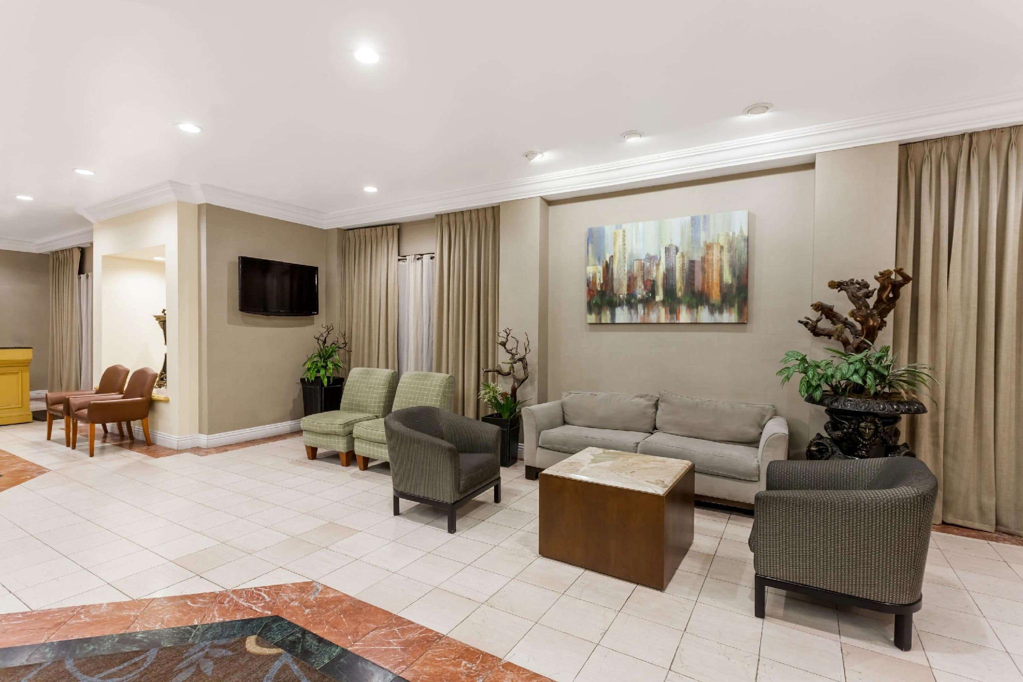 Howard Johnson By Wyndham Fullerton/Anaheim Conference Cntr Bagian luar foto